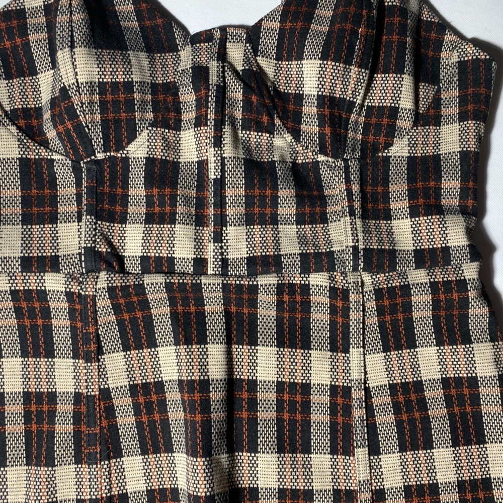 NEW- Size S Woman's Gianni Bini Dress W/ Top Lining - Zip Back- Black Plaid - Picture 4 of 10